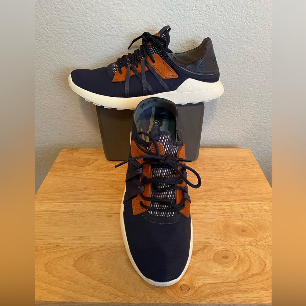 Olukai  Kapalua Spikeless Water Repellent Golf Shoes